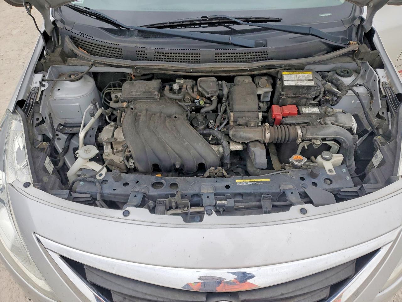 2018 NISSAN VERSA S photo 11