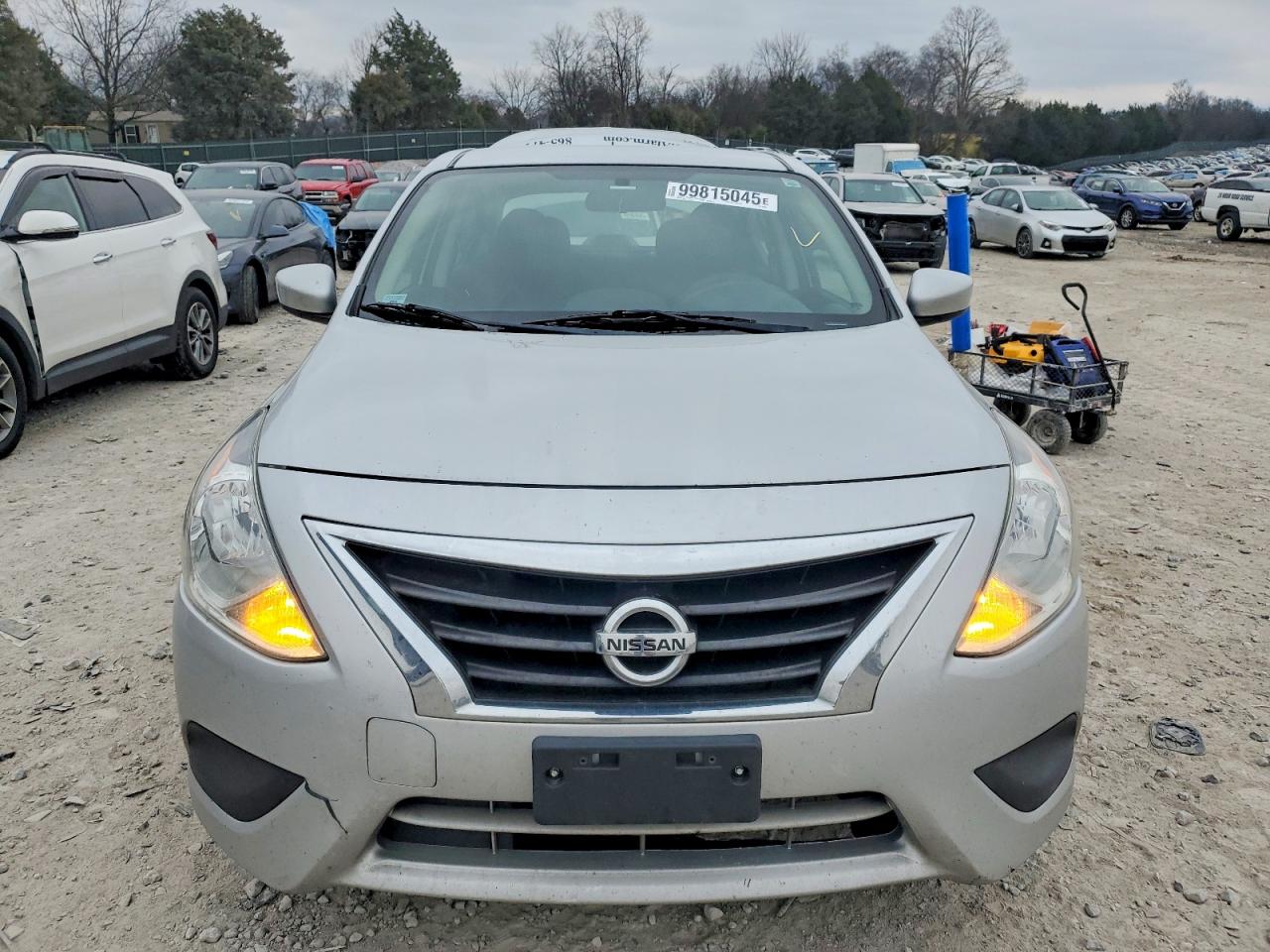 2018 NISSAN VERSA S photo 5