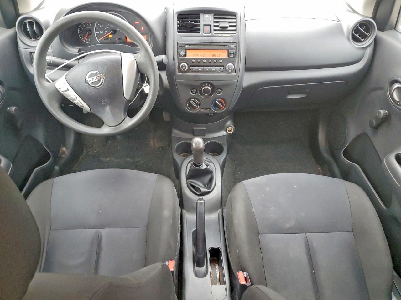 2018 NISSAN VERSA S photo 8