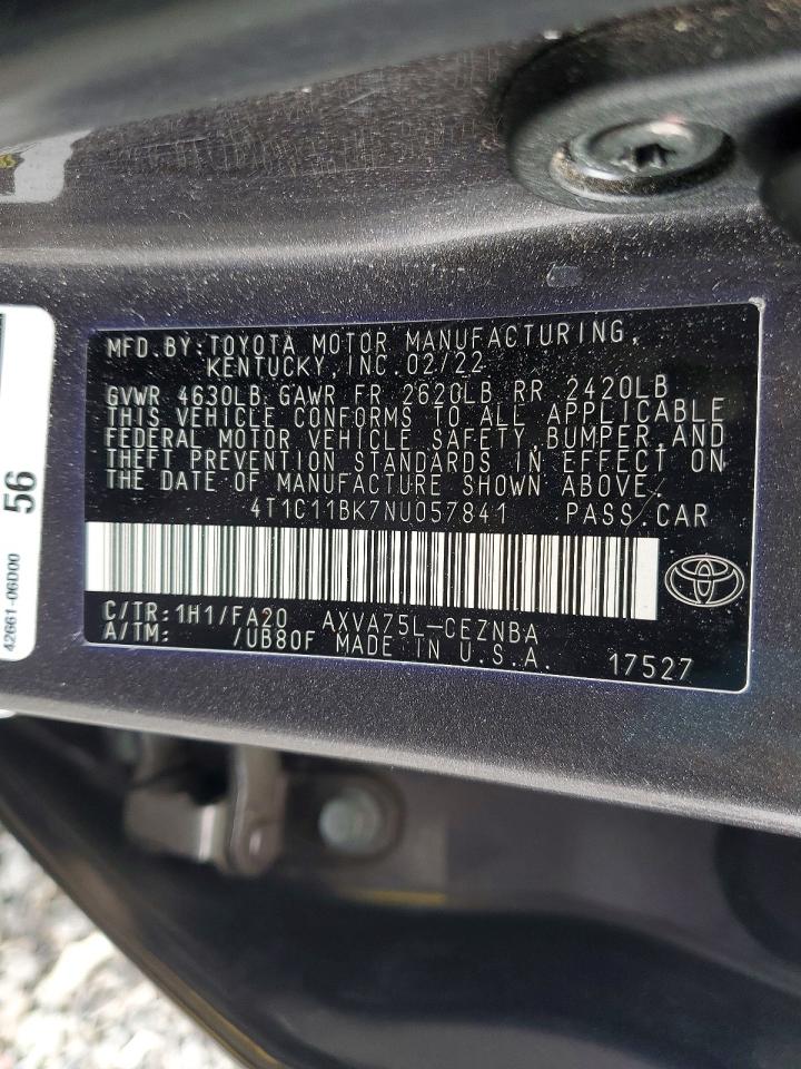 2022 TOYOTA CAMRY LE photo 13