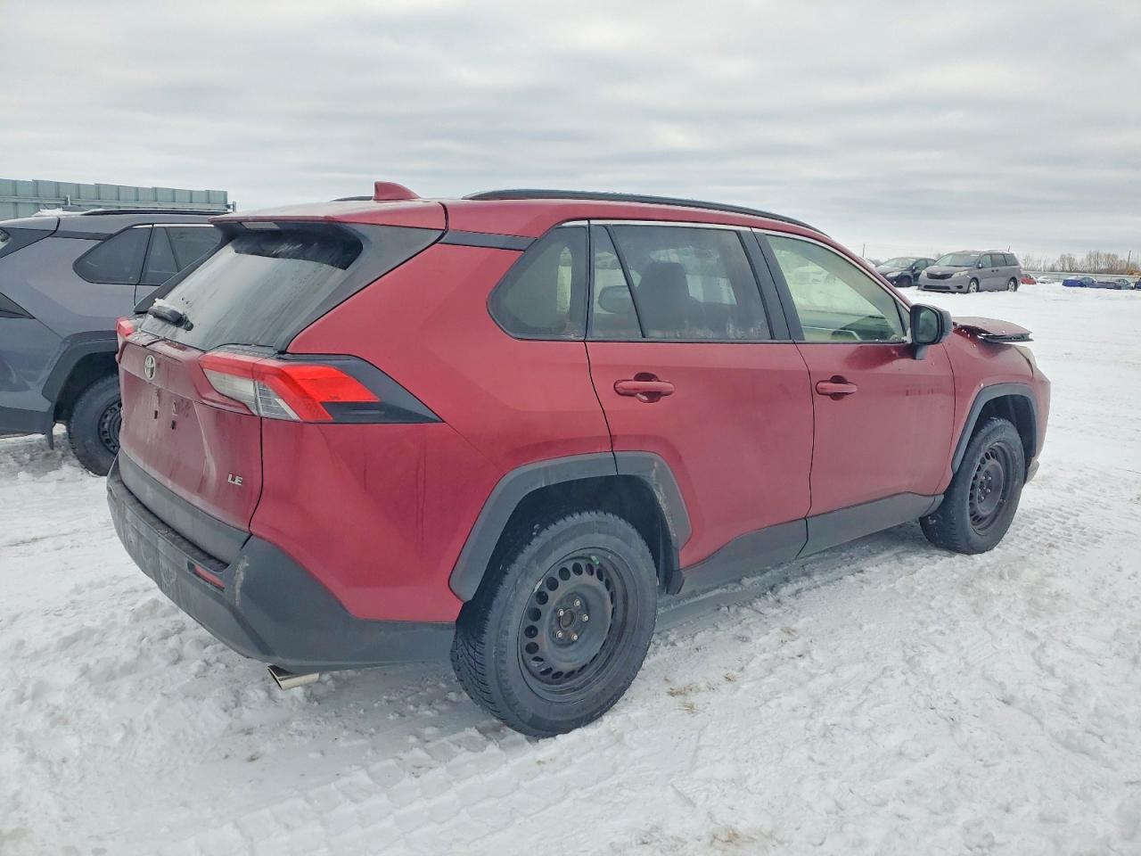 2019 TOYOTA RAV4 LE photo 2