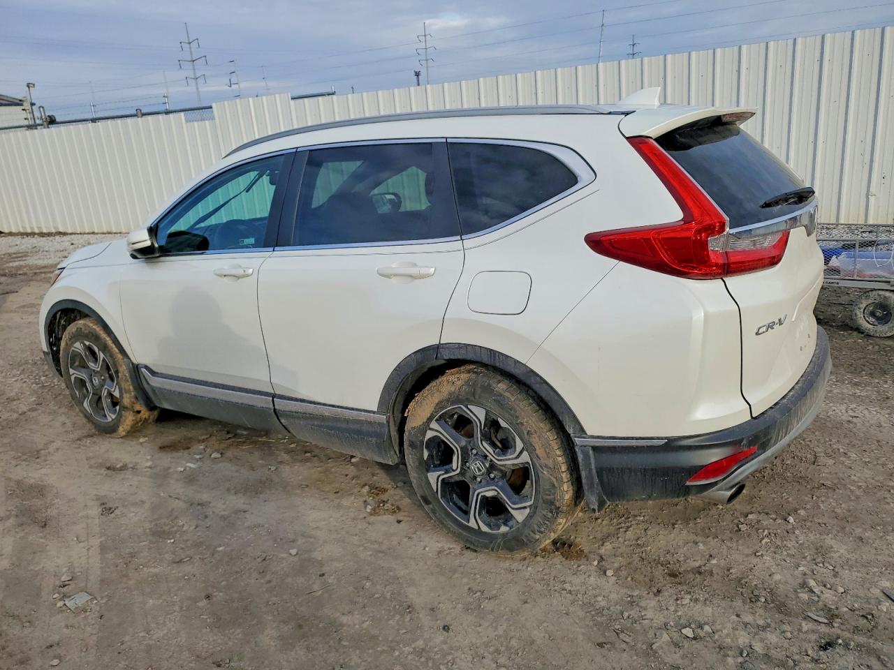 2018 HONDA CR-V TOURING photo 2