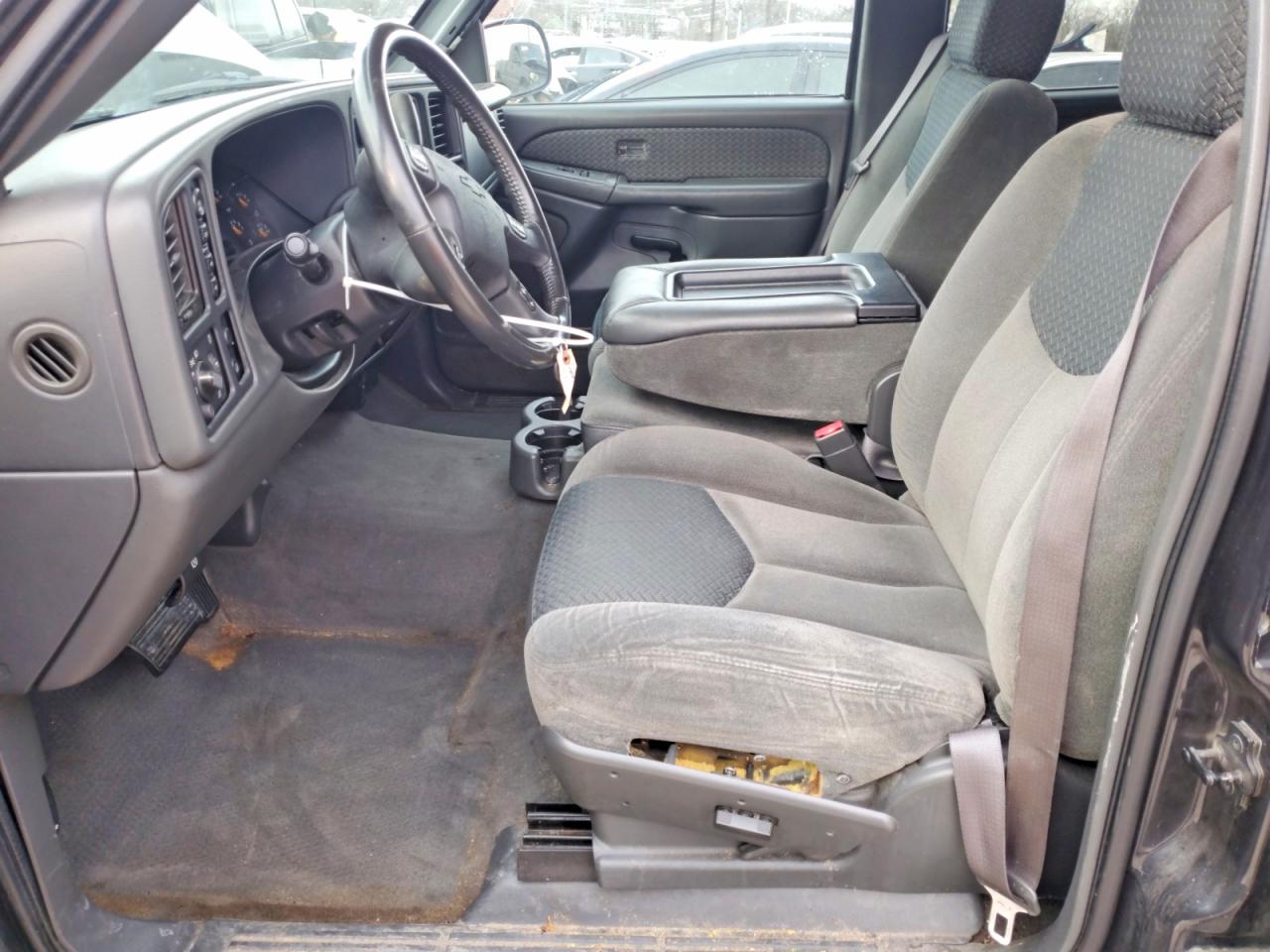 2004 CHEVROLET AVALANCHE K1500 photo 13