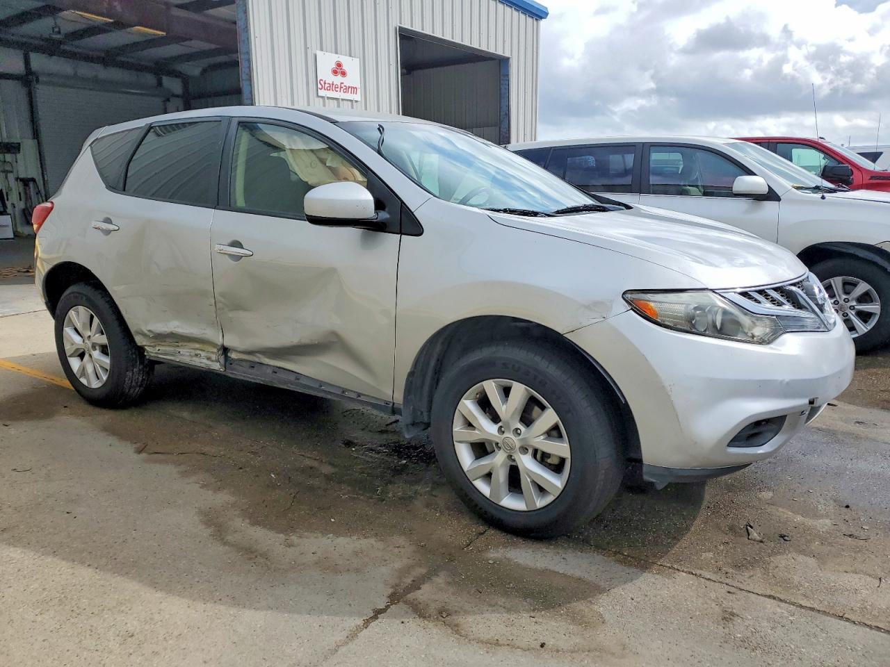 2014 NISSAN MURANO S photo 4