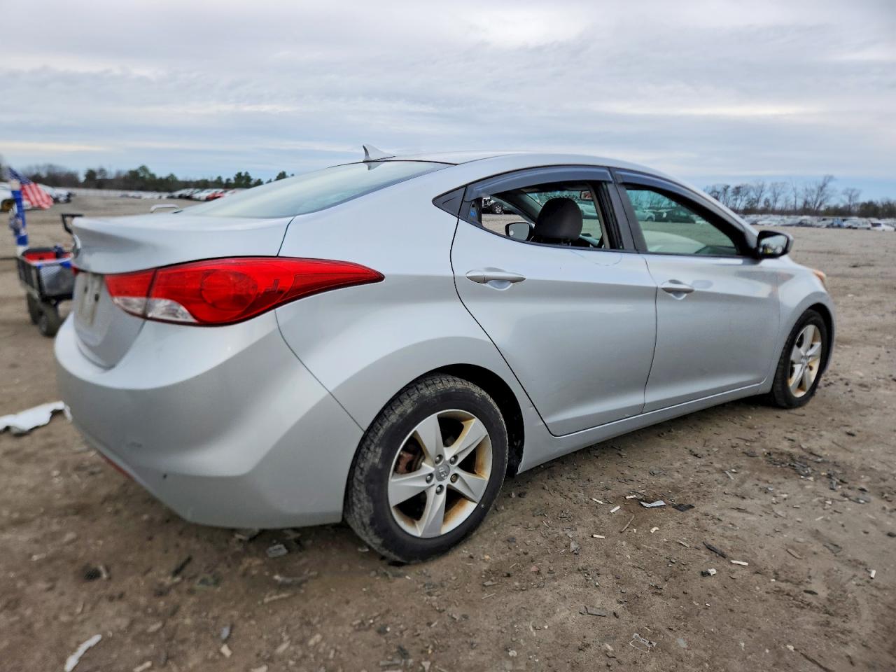 2013 HYUNDAI ELANTRA GLS photo 3