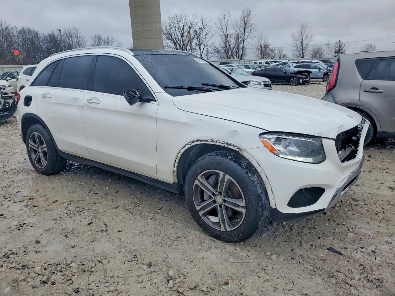 2016 MERCEDES-BENZ GLC 300 4MATIC photo 7