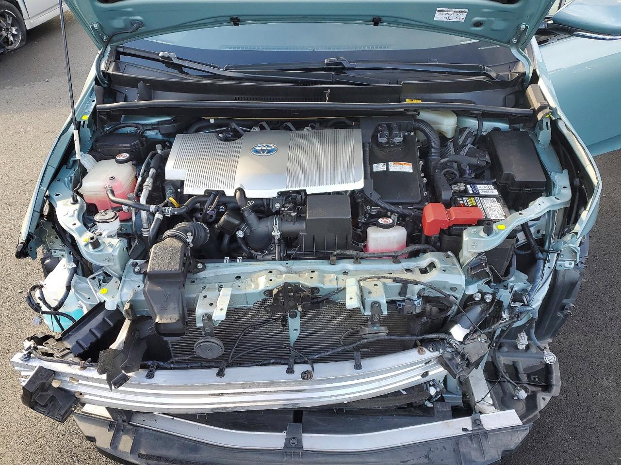 2017 TOYOTA PRIUS photo 11