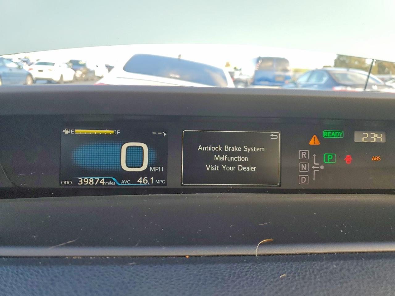 2017 TOYOTA PRIUS photo 9