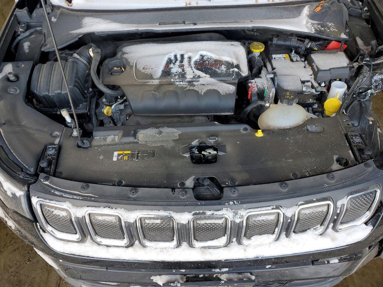 2022 JEEP COMPASS LATITUDE photo 12