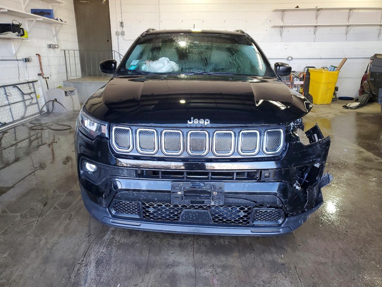 2022 JEEP COMPASS LATITUDE photo 5