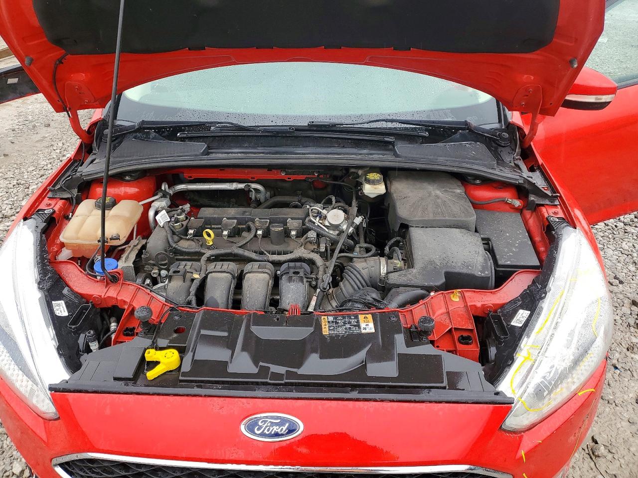 2017 FORD FOCUS SE photo 11