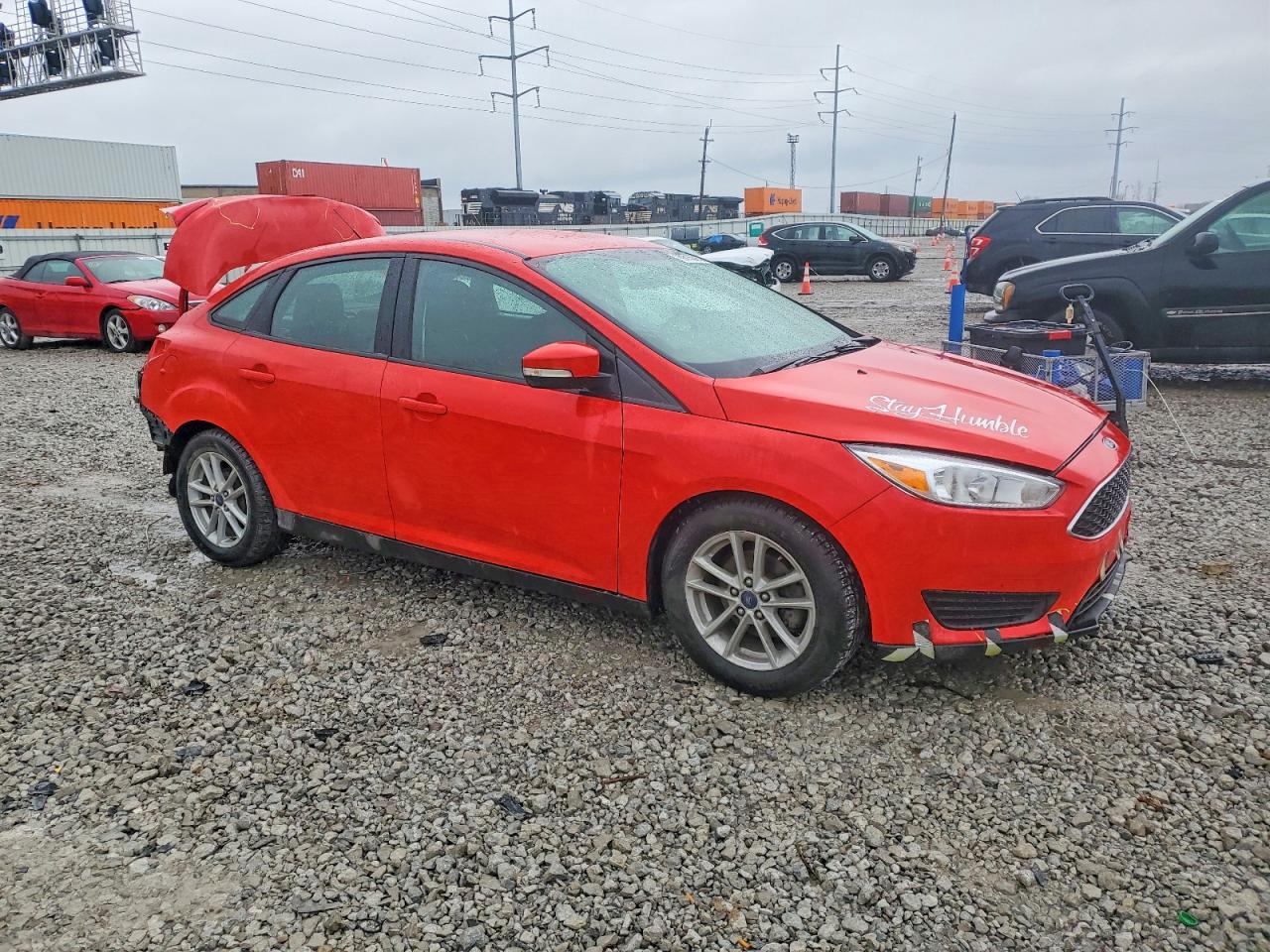 2017 FORD FOCUS SE photo 4