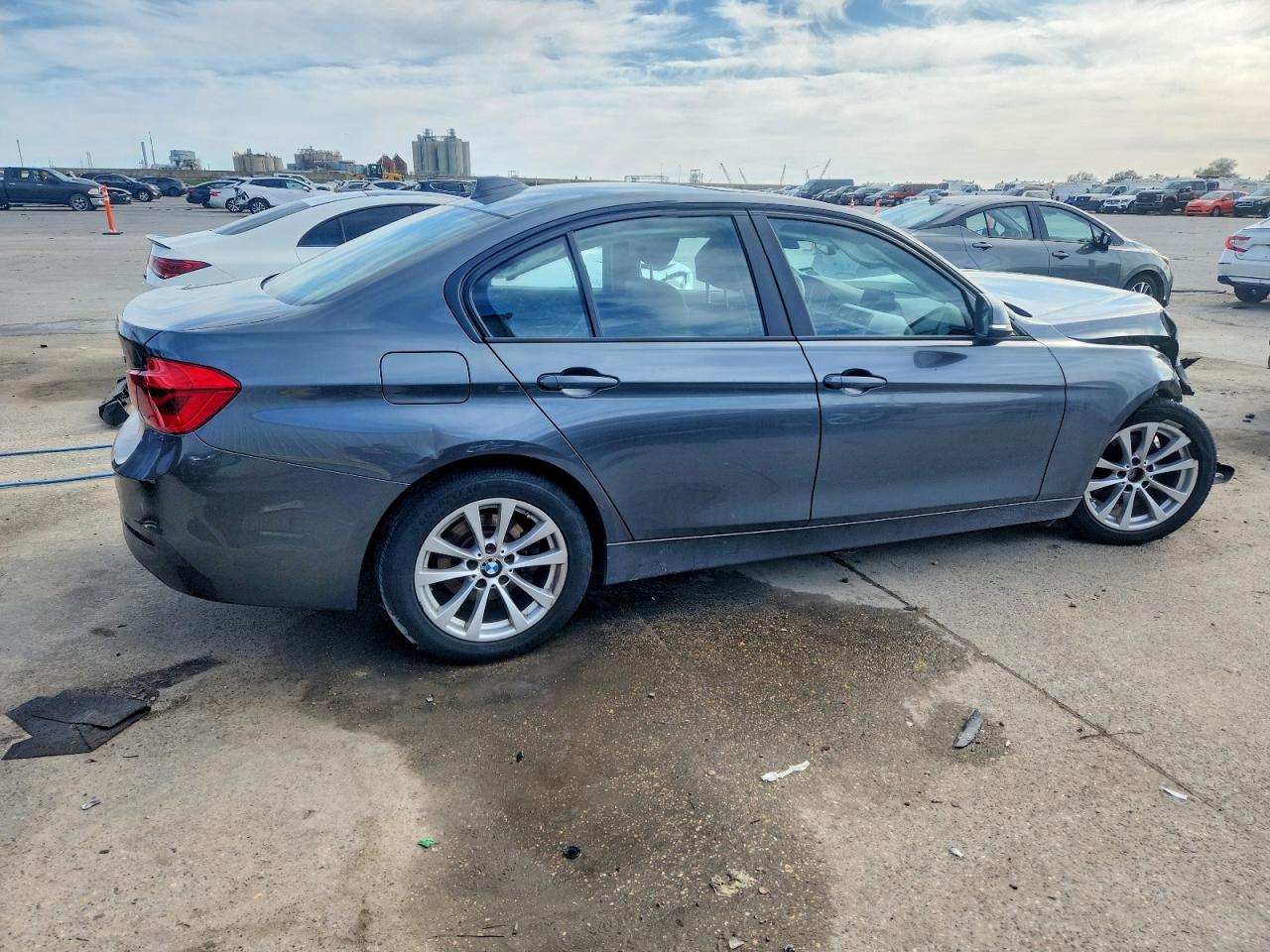2017 BMW 320 XI photo 3
