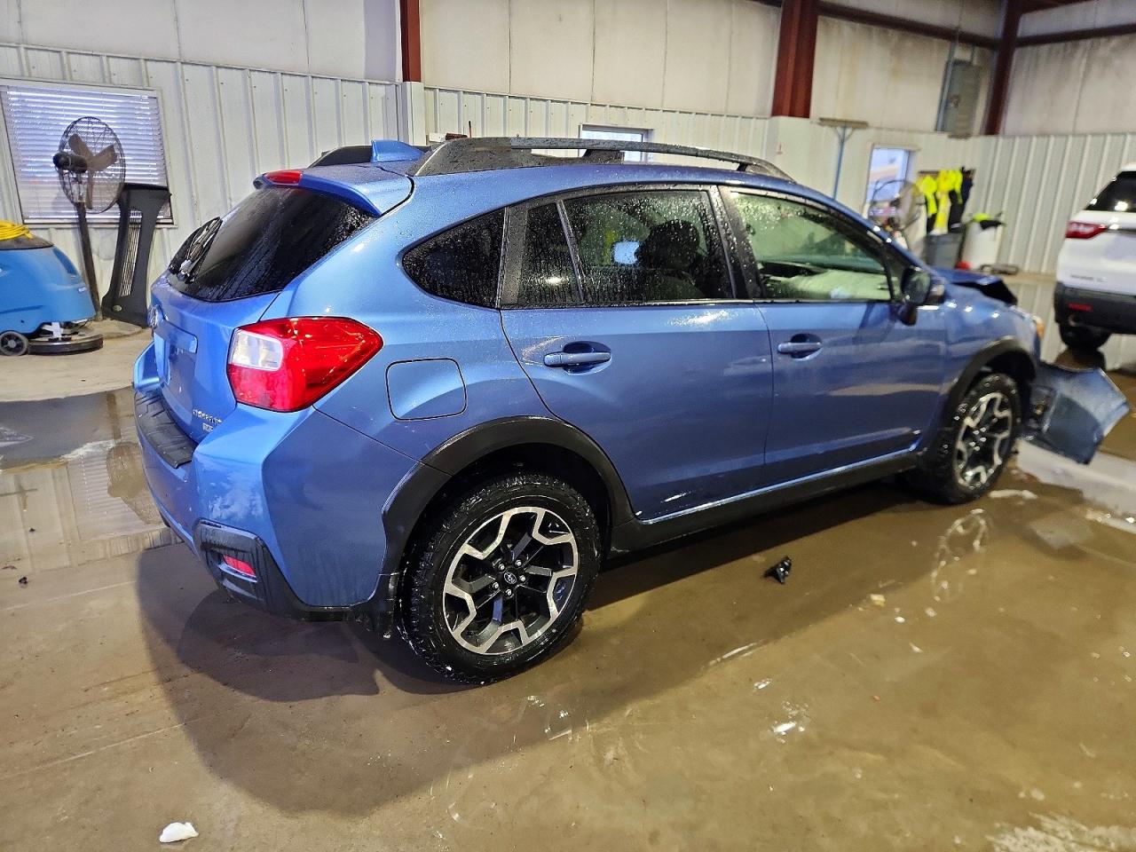 2017 SUBARU CROSSTREK LIMITED photo 3