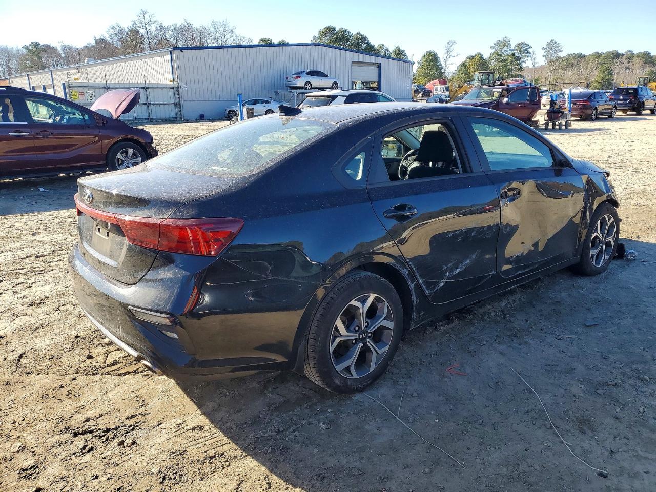 2021 KIA FORTE FE photo 3