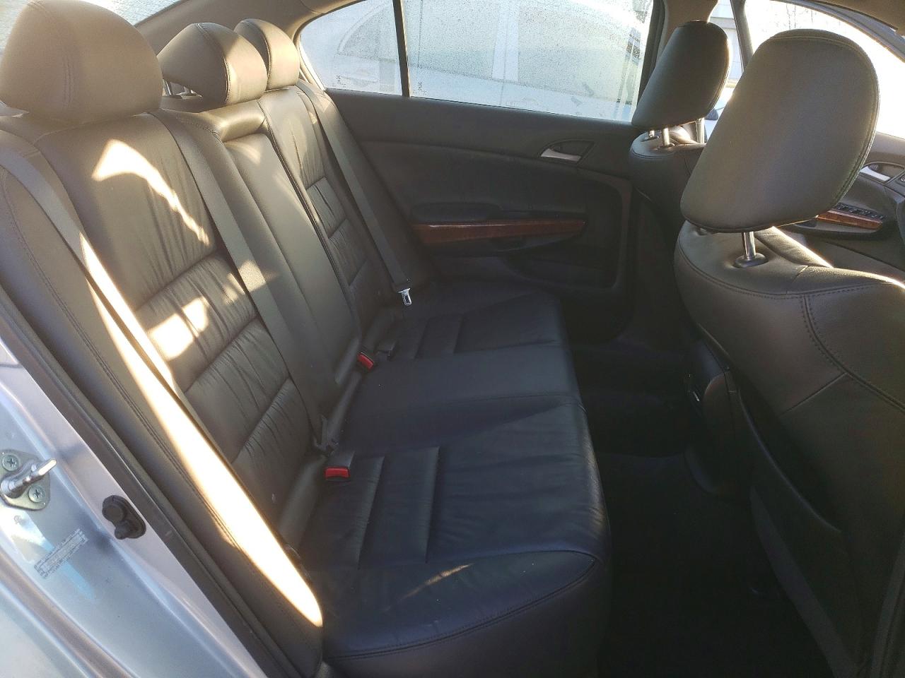 2012 HONDA ACCORD EXL photo 10