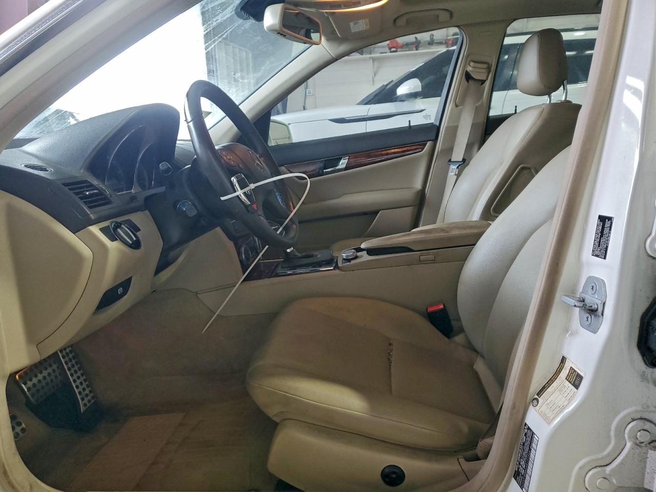 2010 MERCEDES-BENZ C 300 4MATIC photo 7