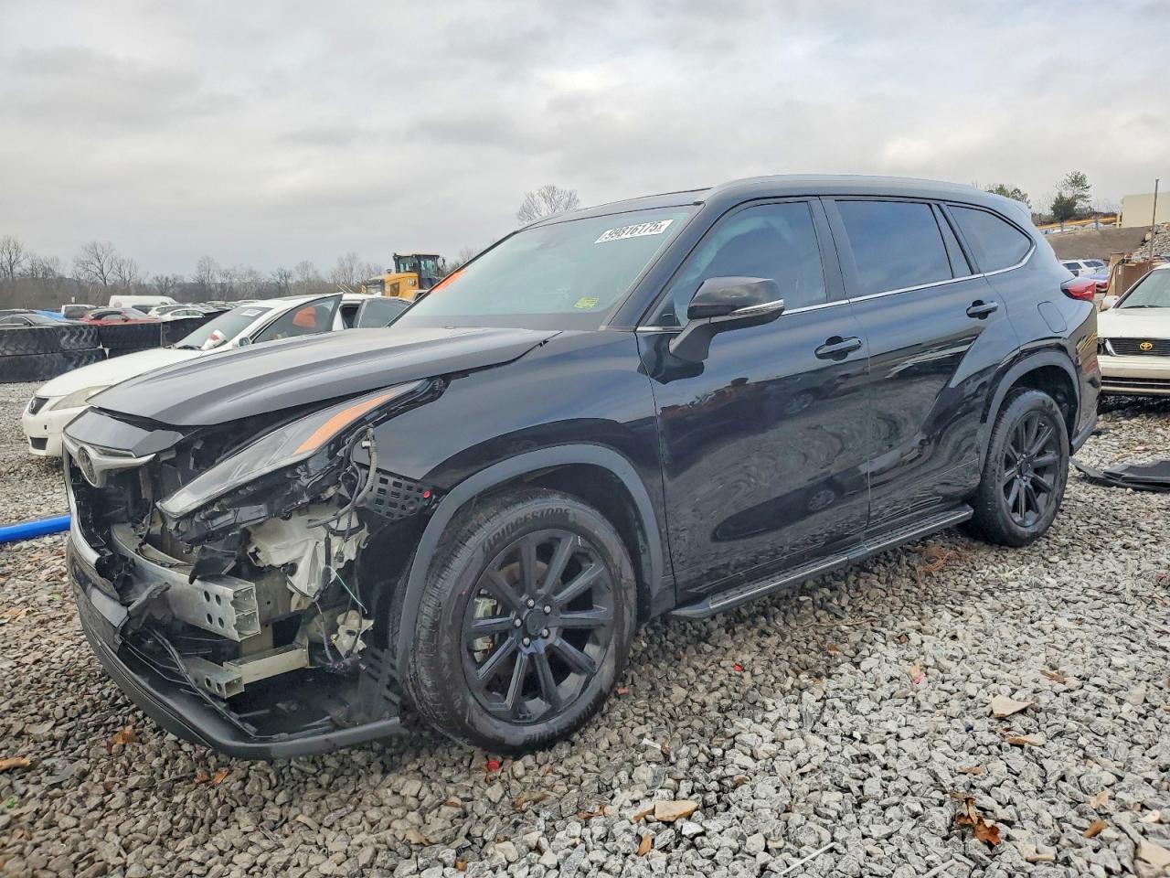 2023 TOYOTA HIGHLANDER