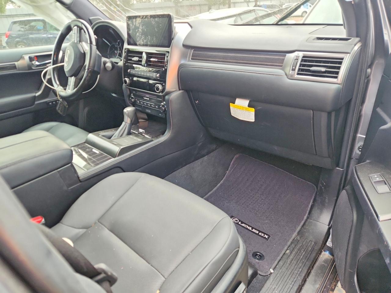 2022 LEXUS GX 460 photo 8