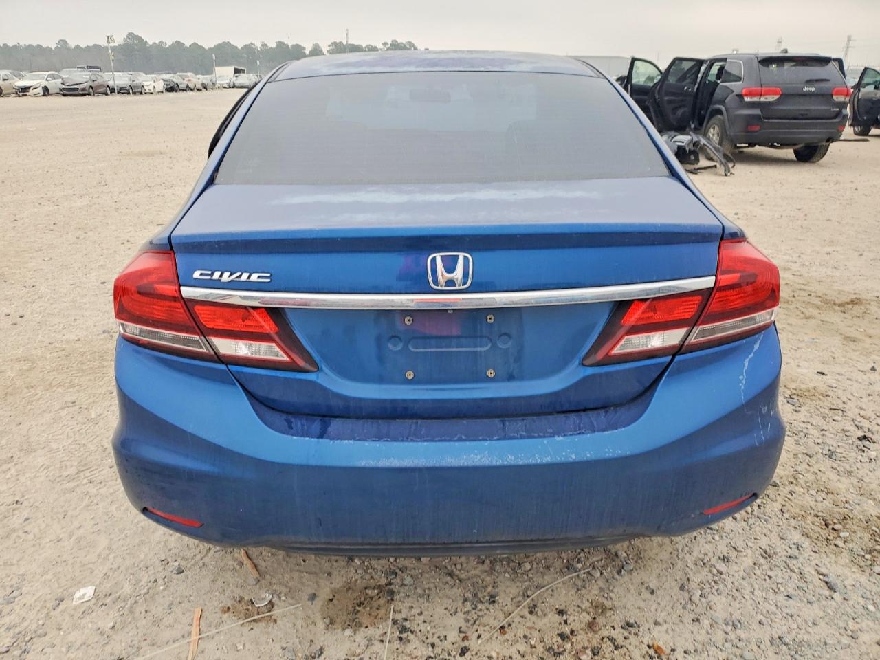 2013 HONDA CIVIC LX photo 6