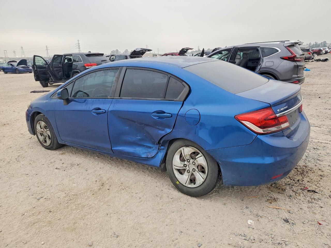2013 HONDA CIVIC LX photo 2