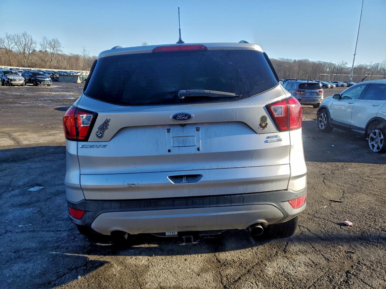 2019 FORD ESCAPE SEL photo 6