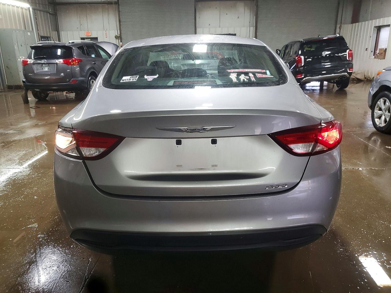 2016 CHRYSLER 200 LX photo 6