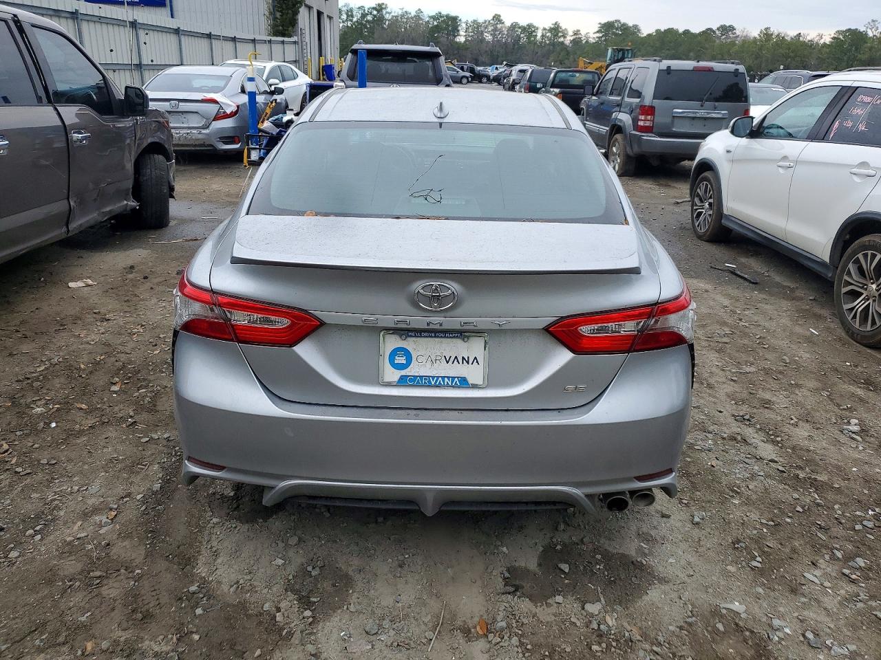 2019 TOYOTA CAMRY L photo 6