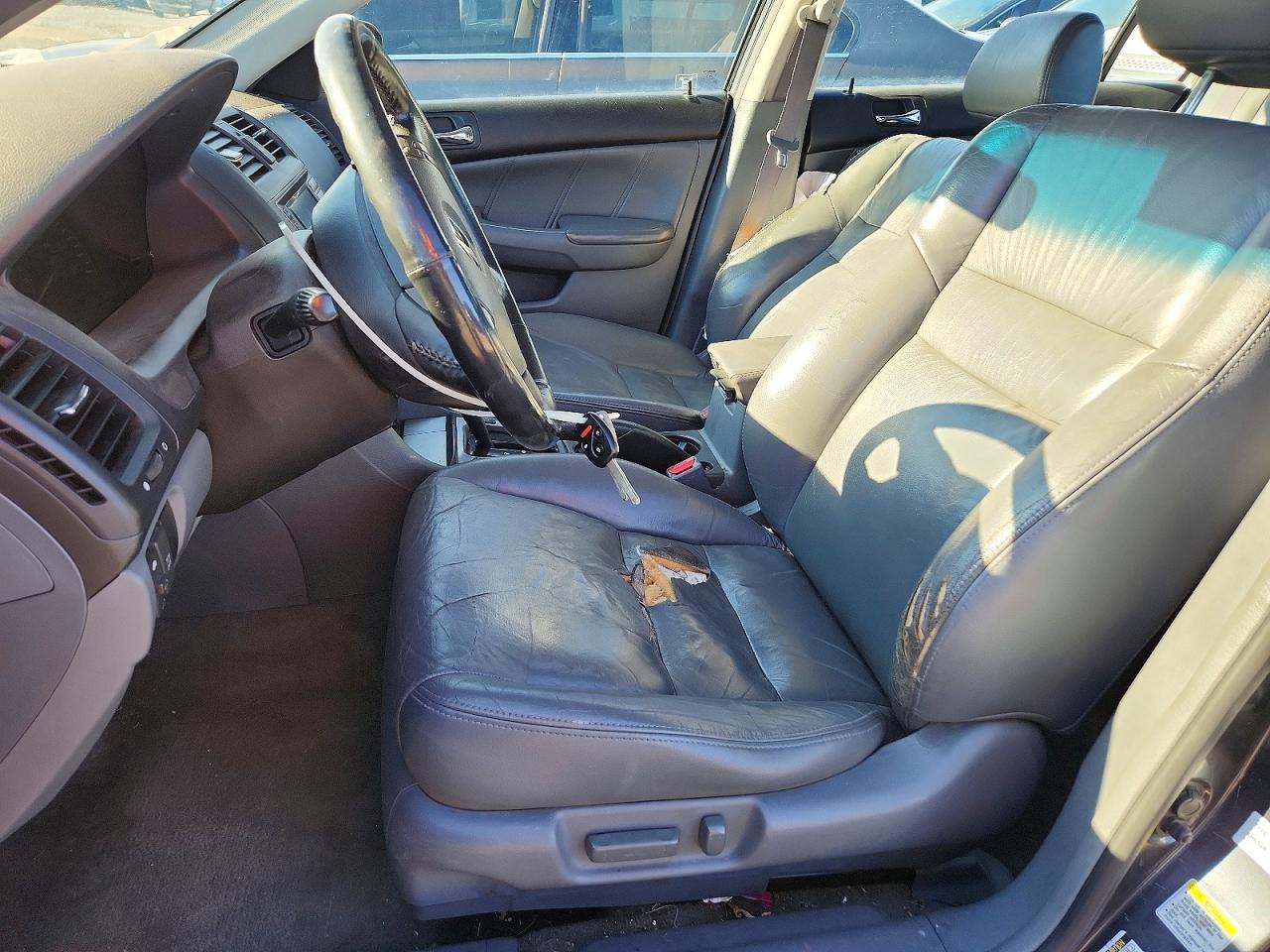 2004 HONDA ACCORD EX photo 7