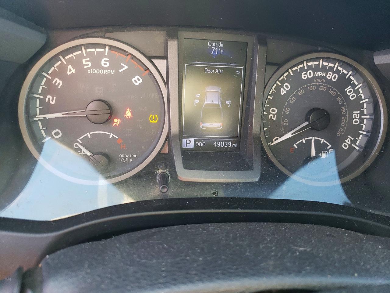 2017 TOYOTA TACOMA DOUBLE CAB photo 9