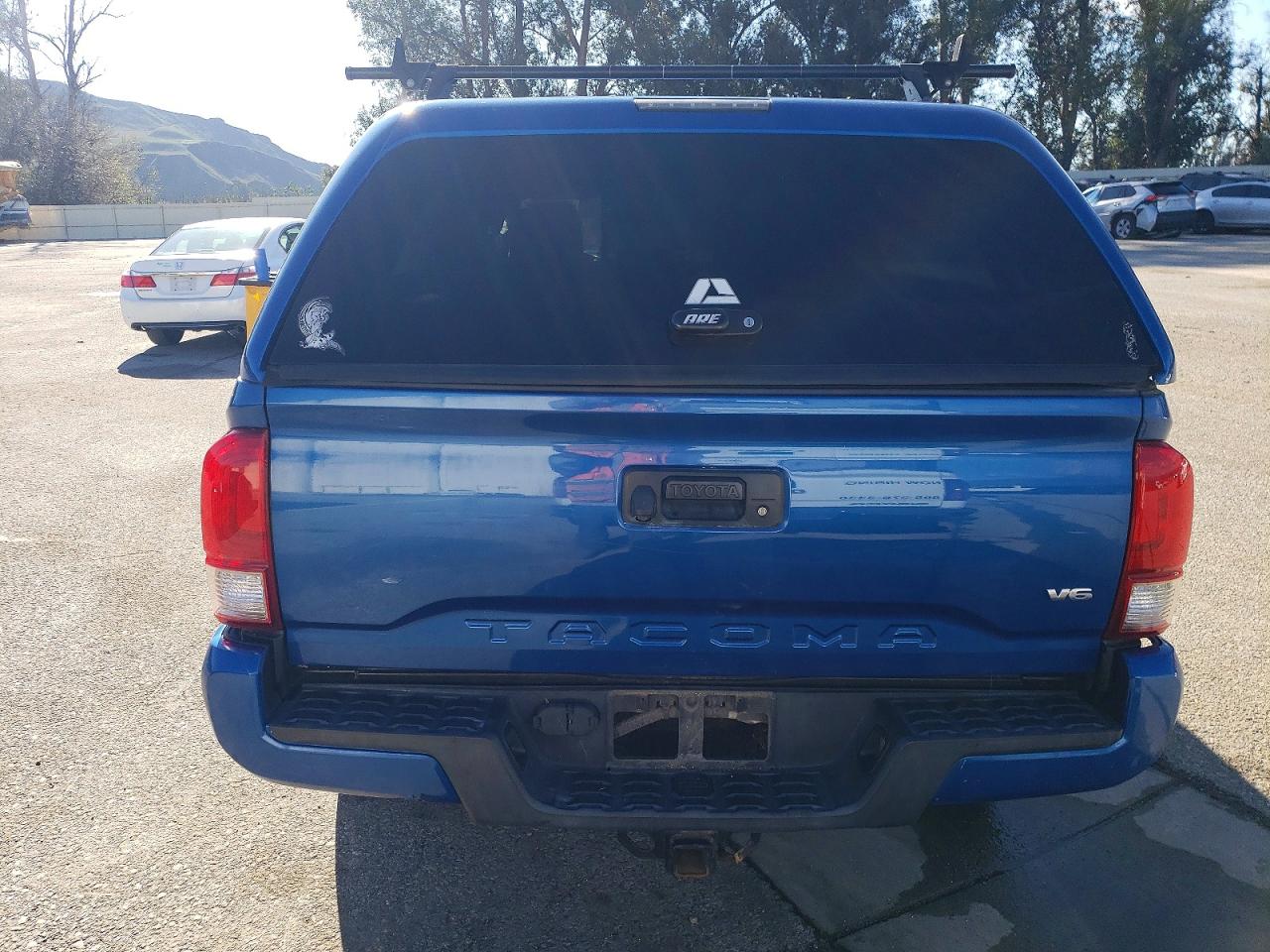 2017 TOYOTA TACOMA DOUBLE CAB photo 6