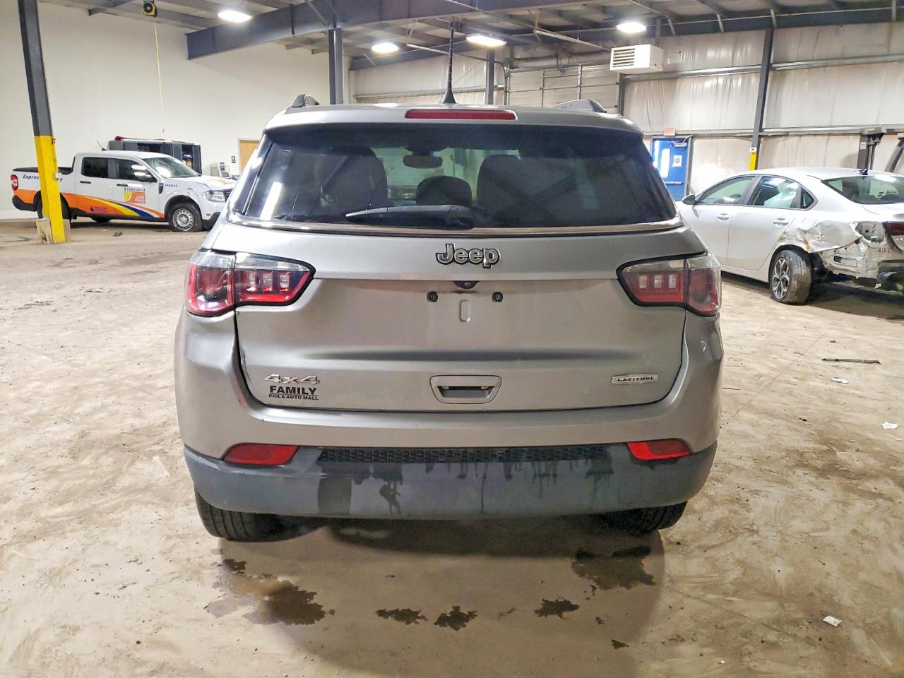 2019 JEEP COMPASS LATITUDE photo 6