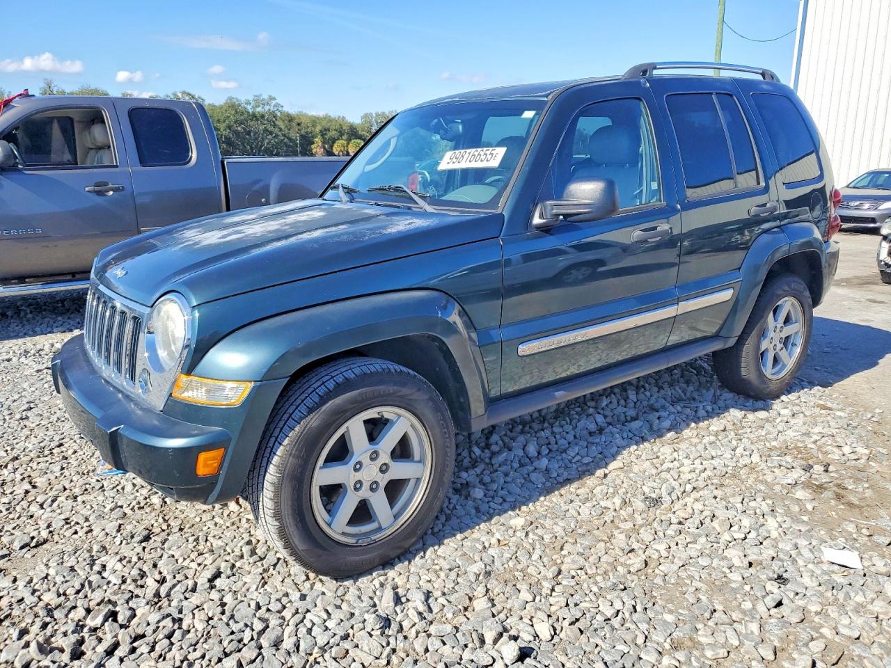 2005 JEEP LIBERTY