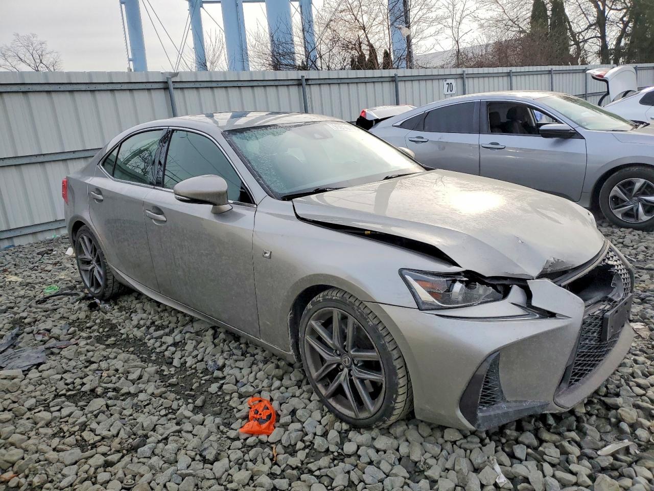2018 LEXUS IS 300 photo 4