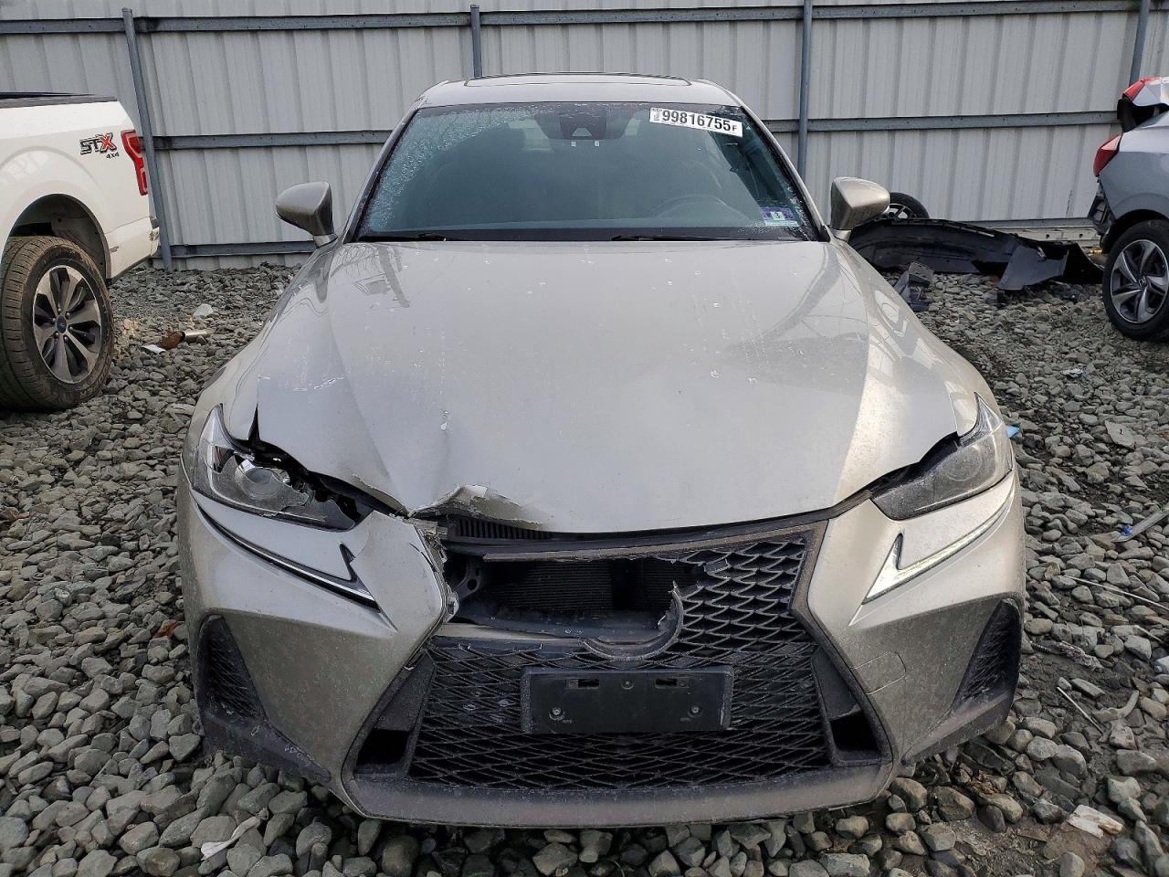 2018 LEXUS IS 300 photo 5