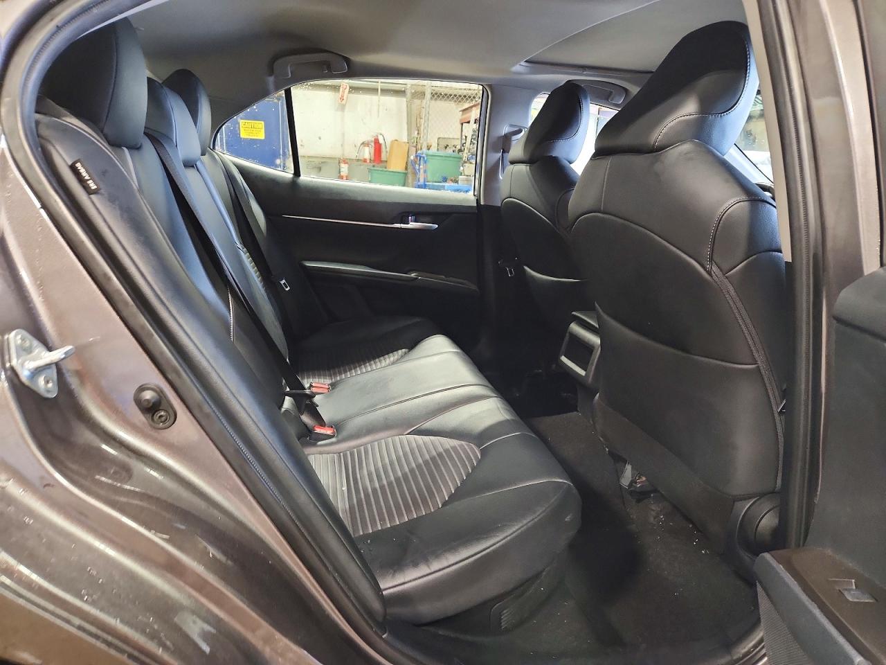 2023 TOYOTA CAMRY XLE photo 10
