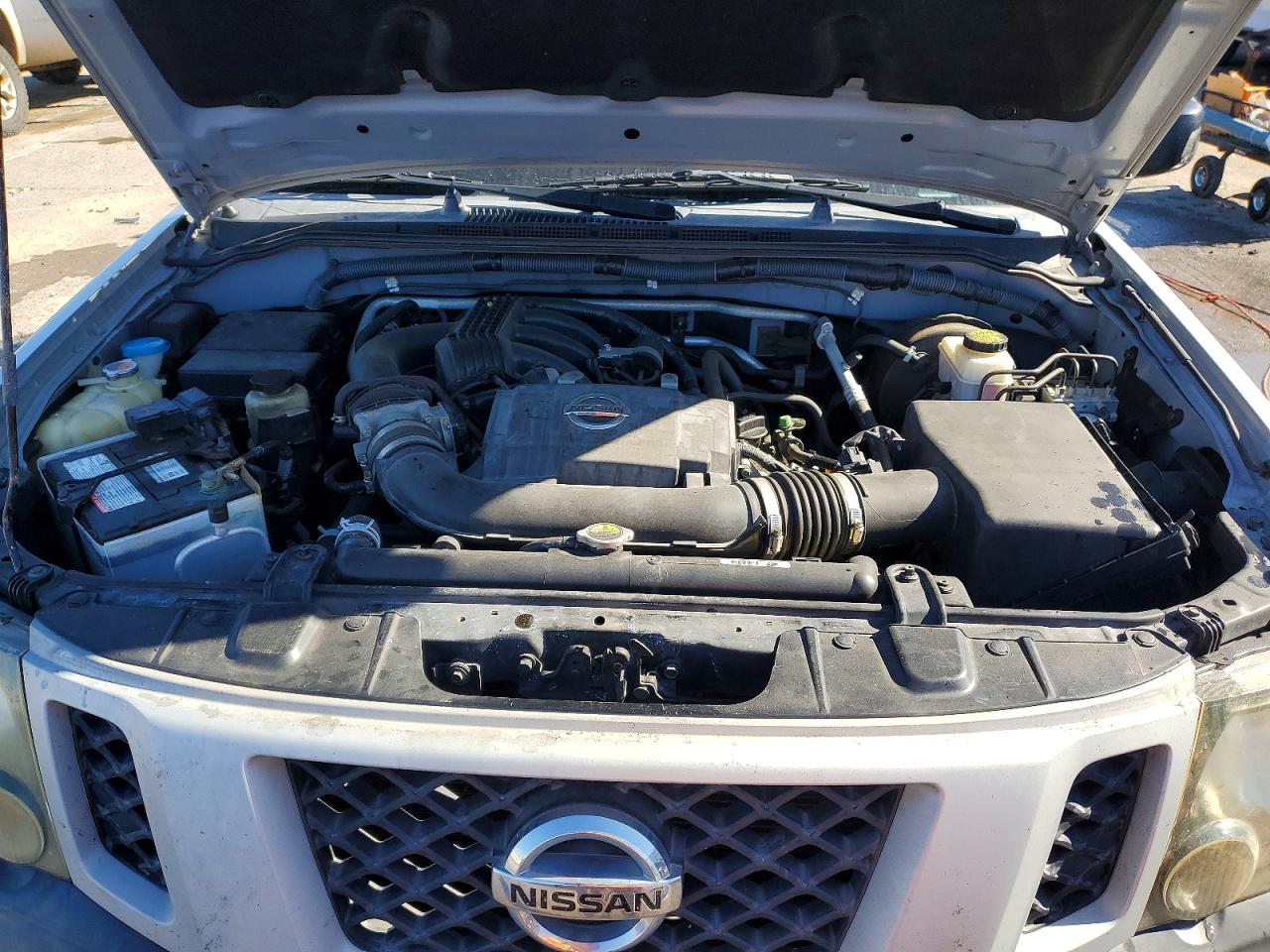 2011 NISSAN XTERRA X photo 12