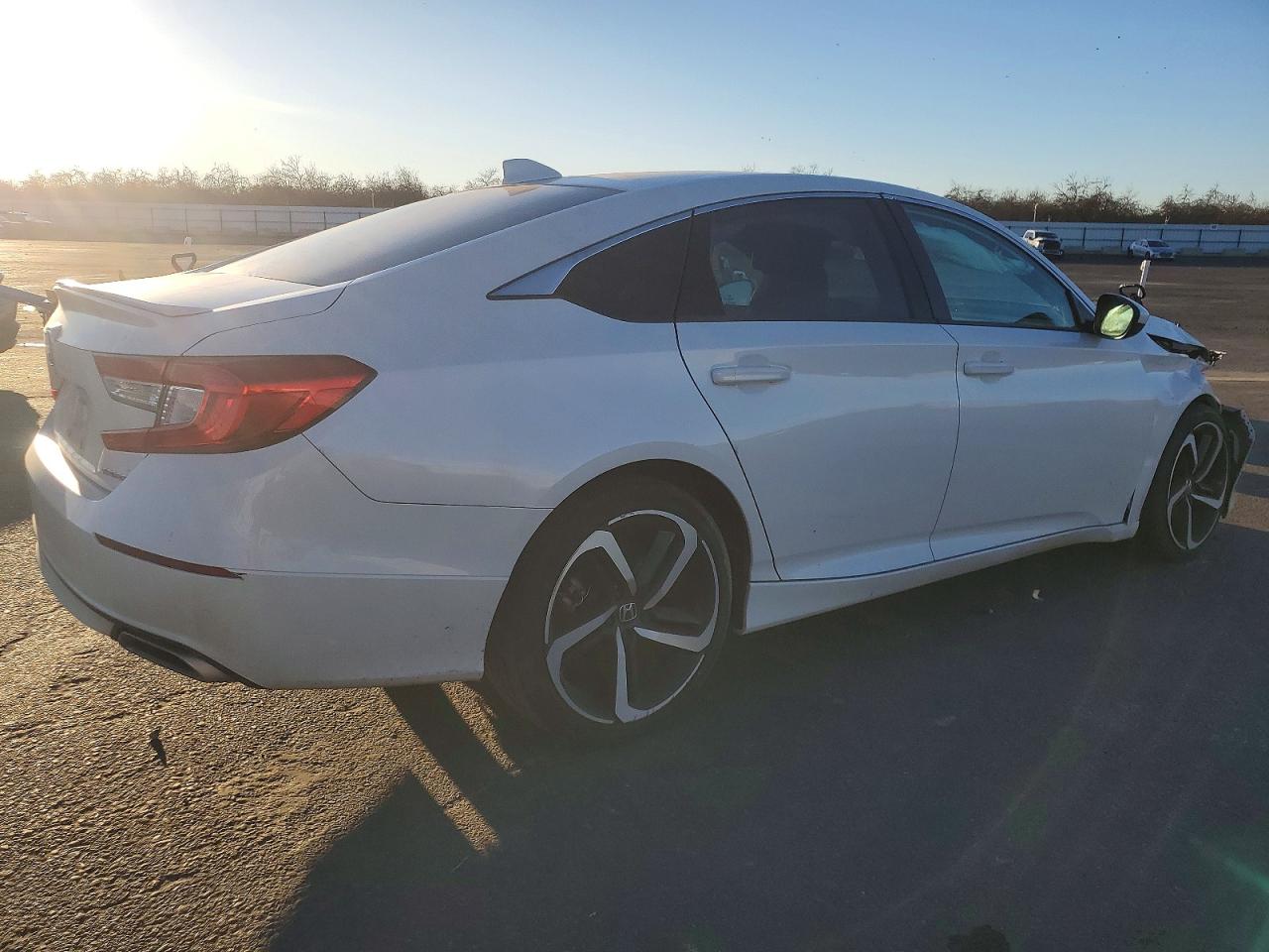 2020 HONDA ACCORD SPORT photo 3