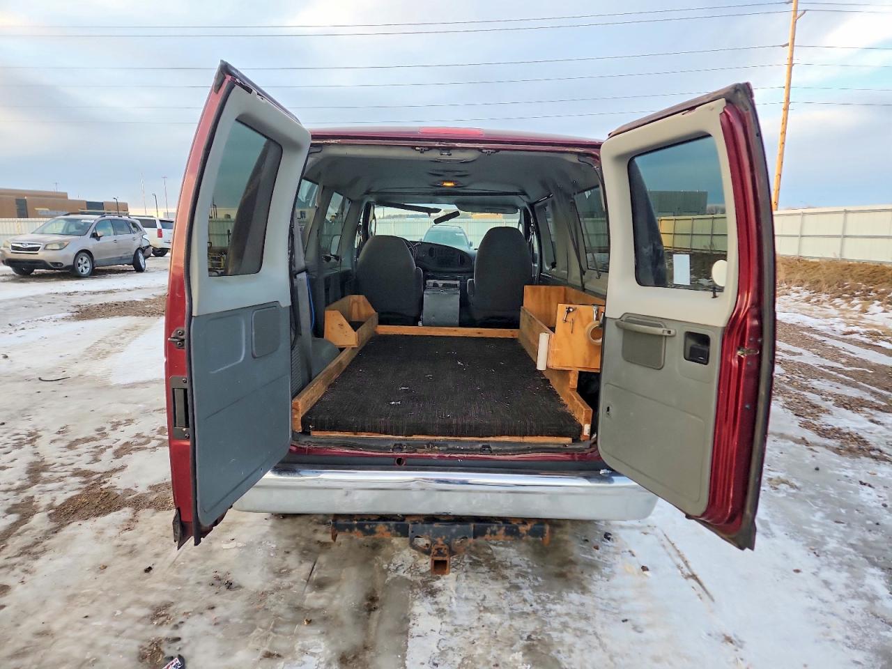 2007 FORD ECONOLINE E350 SUPER DUTY WAGON photo 10