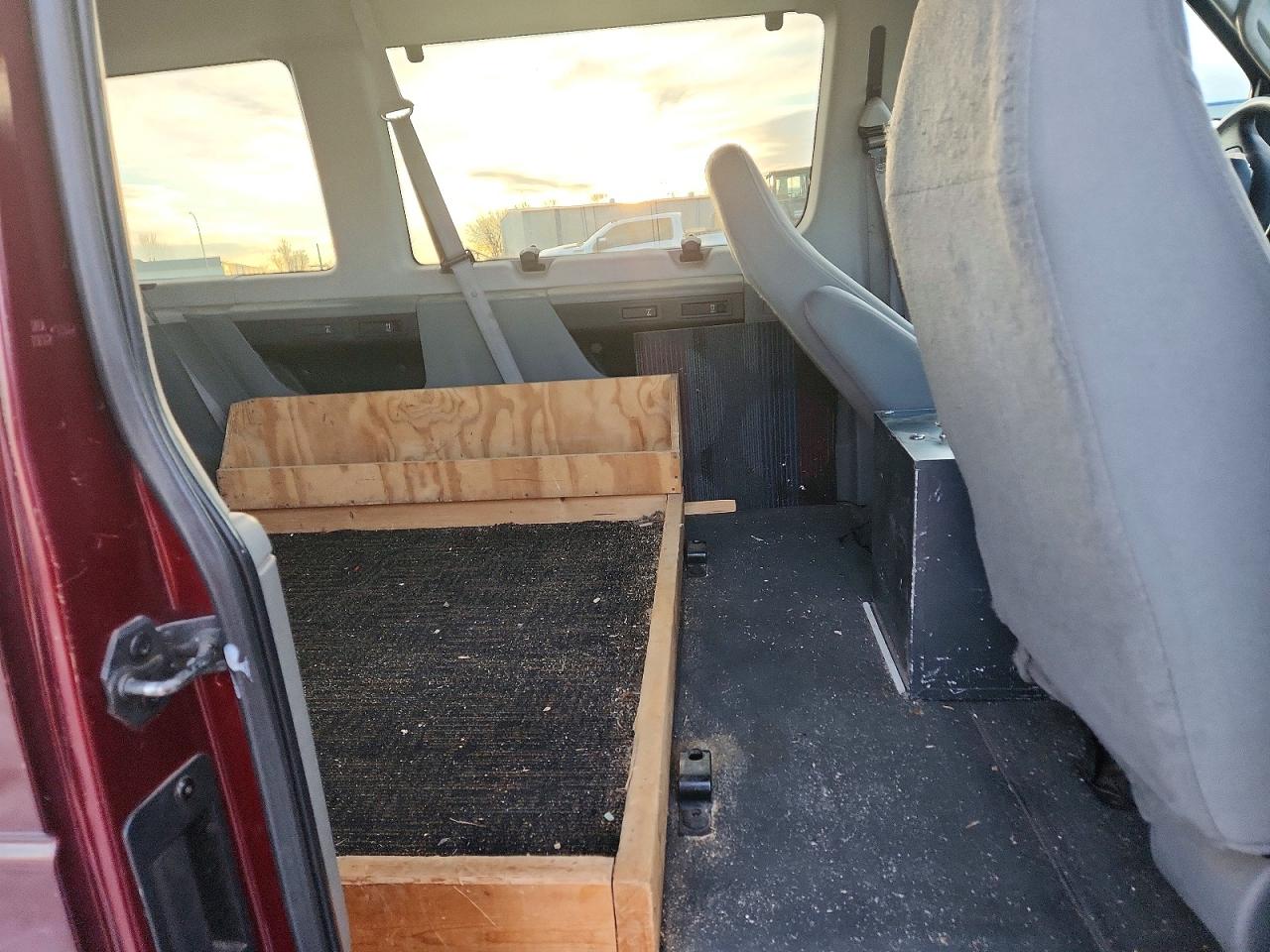2007 FORD ECONOLINE E350 SUPER DUTY WAGON photo 11