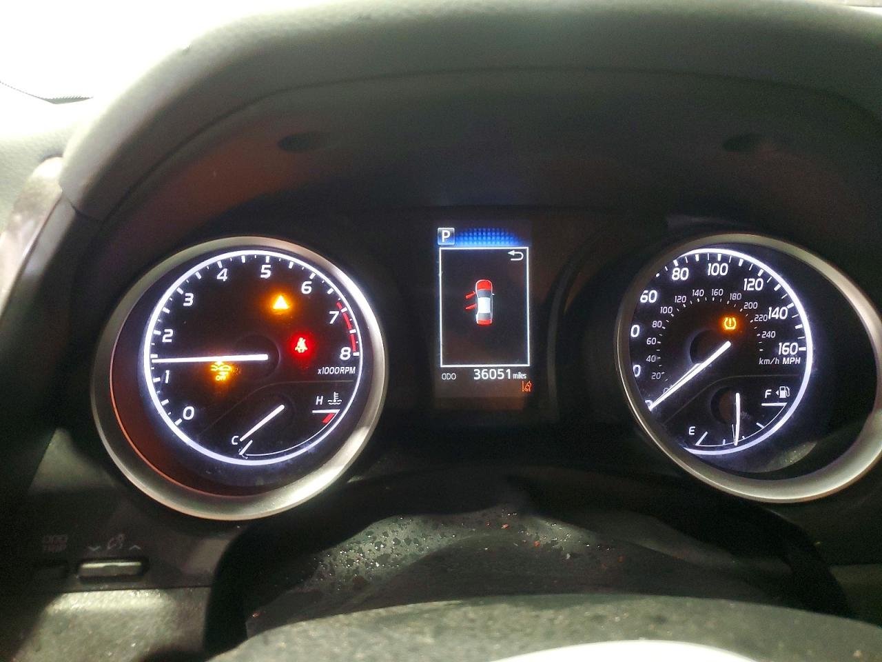 2024 TOYOTA CAMRY LE photo 9