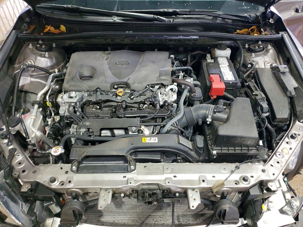 2024 TOYOTA CAMRY LE photo 11