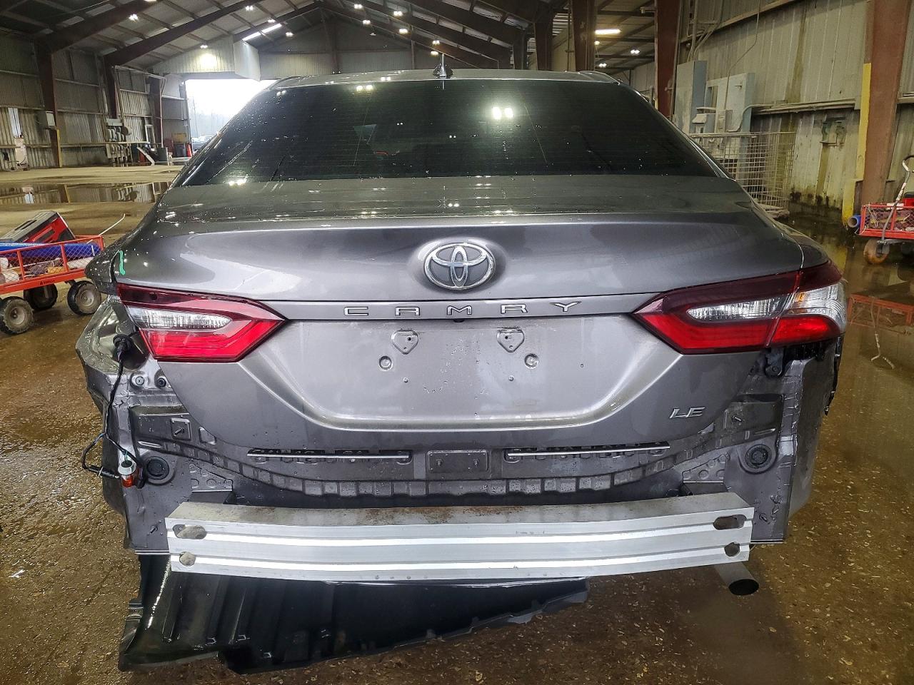 2024 TOYOTA CAMRY LE photo 6