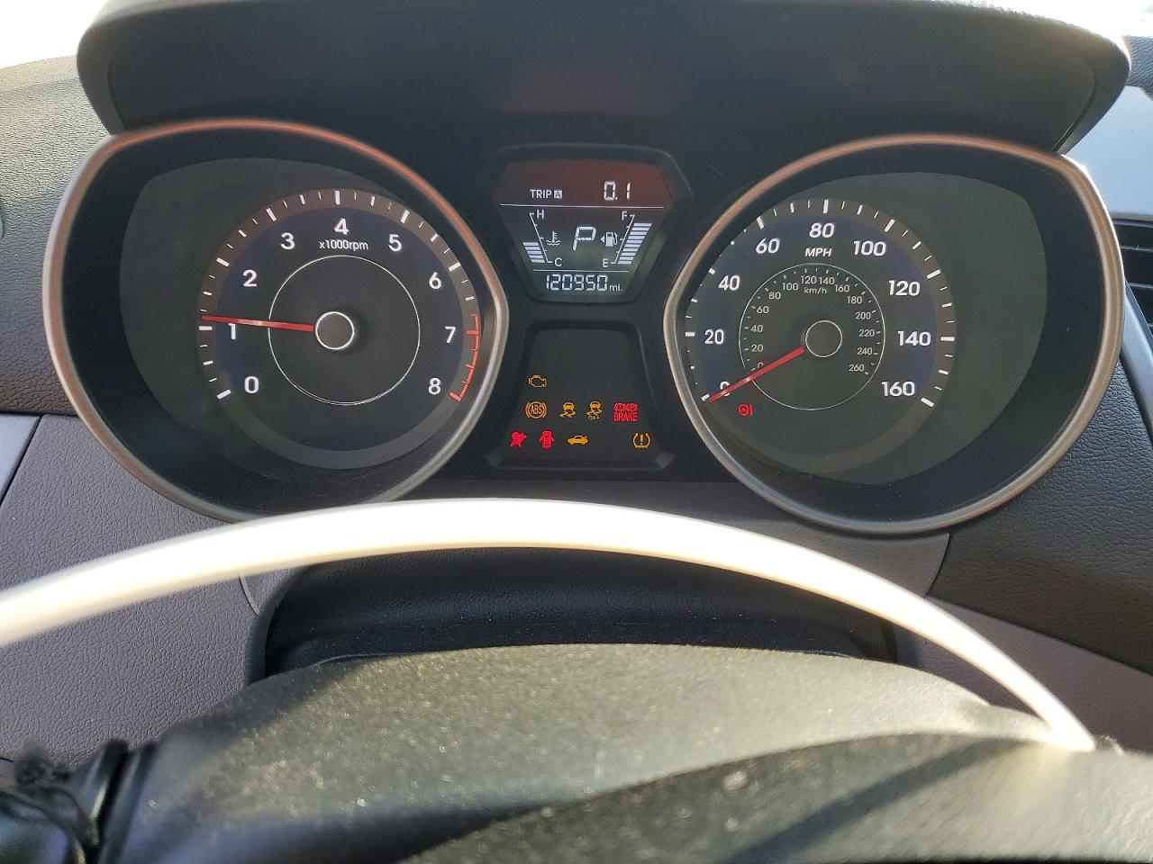 2015 HYUNDAI ELANTRA SE photo 9