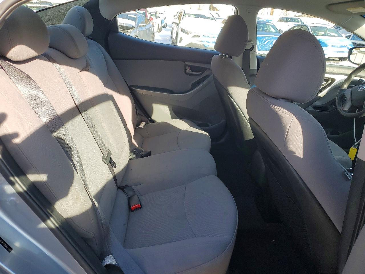 2015 HYUNDAI ELANTRA SE photo 10
