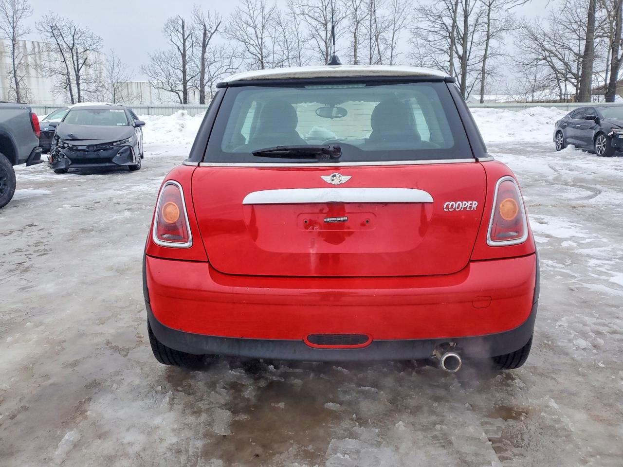 2009 MINI COOPER photo 6