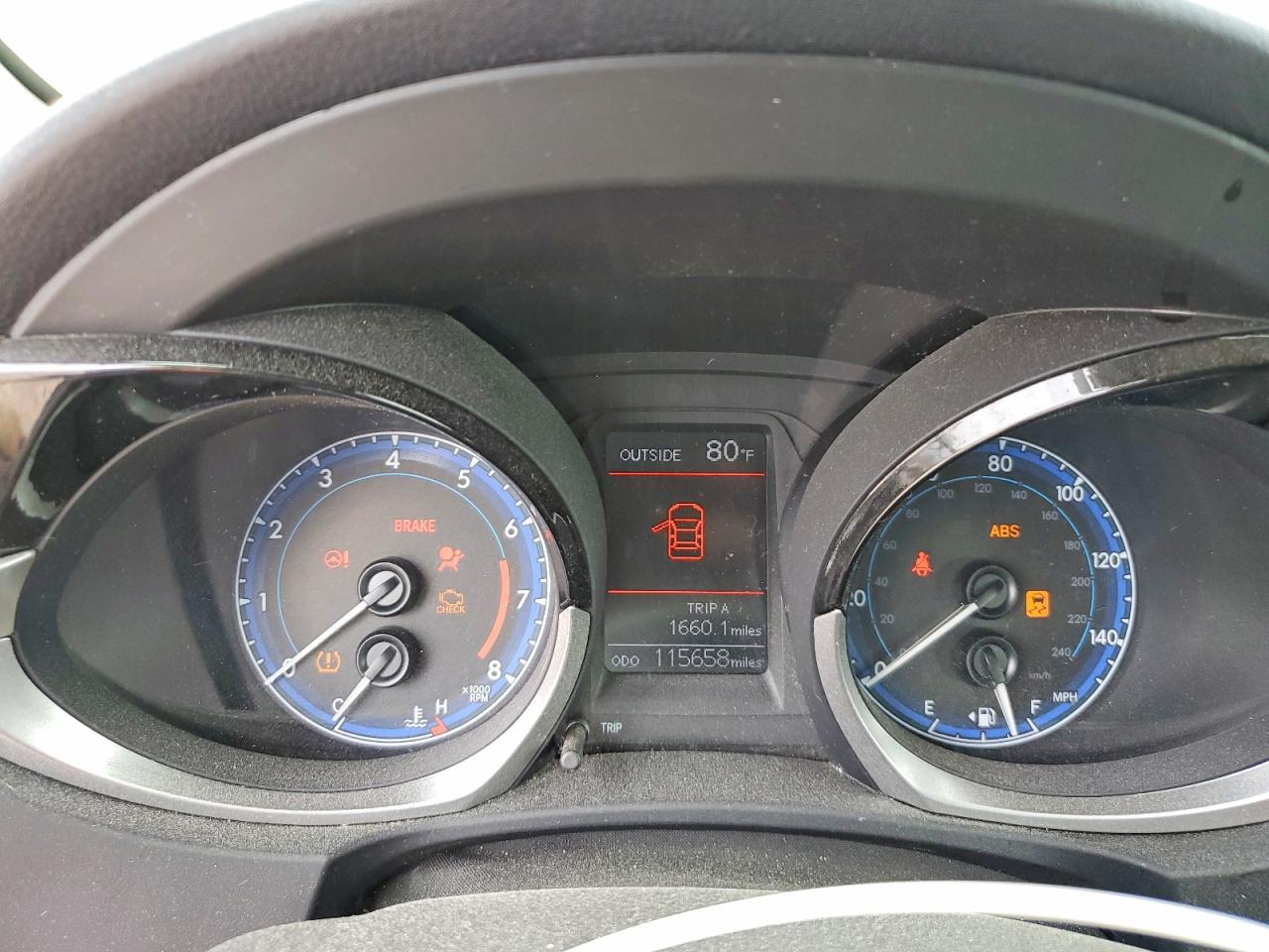 2016 TOYOTA COROLLA L photo 17