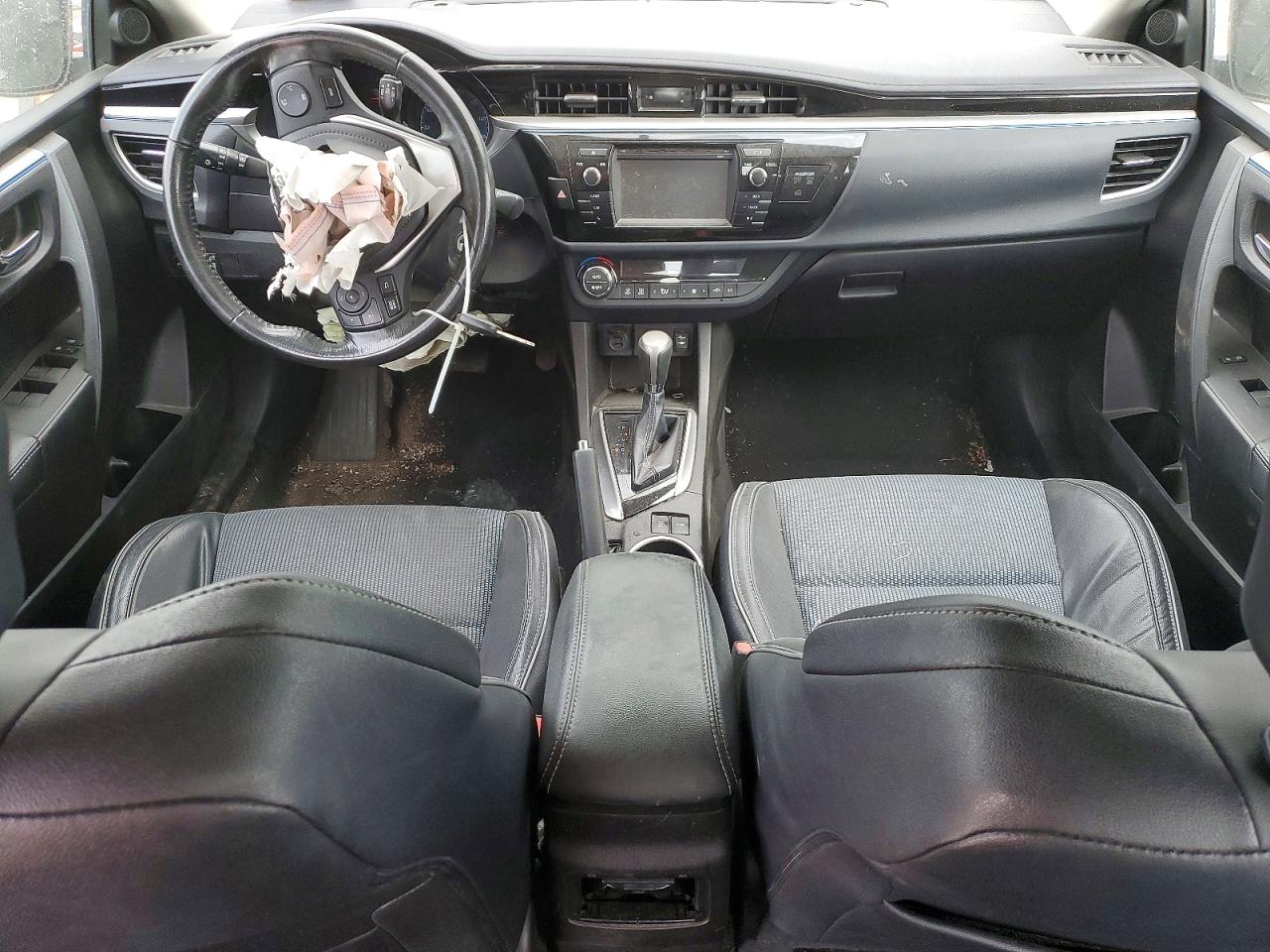 2016 TOYOTA COROLLA L photo 15