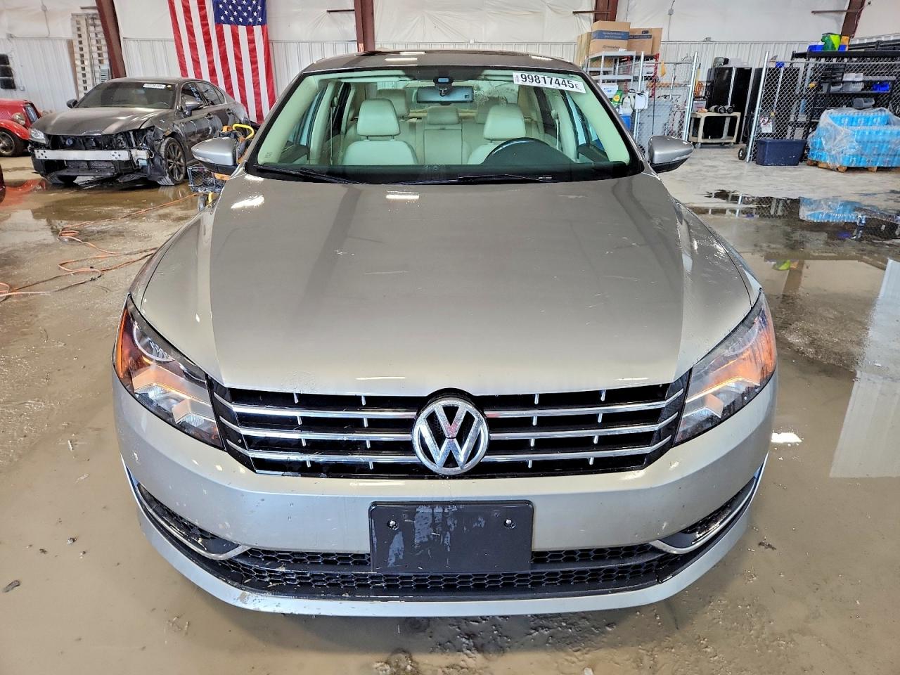 2012 VOLKSWAGEN PASSAT SE photo 5