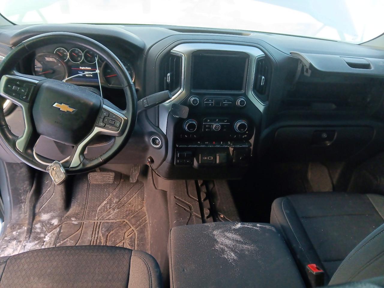 2020 CHEVROLET SILVERADO K1500 LT photo 8